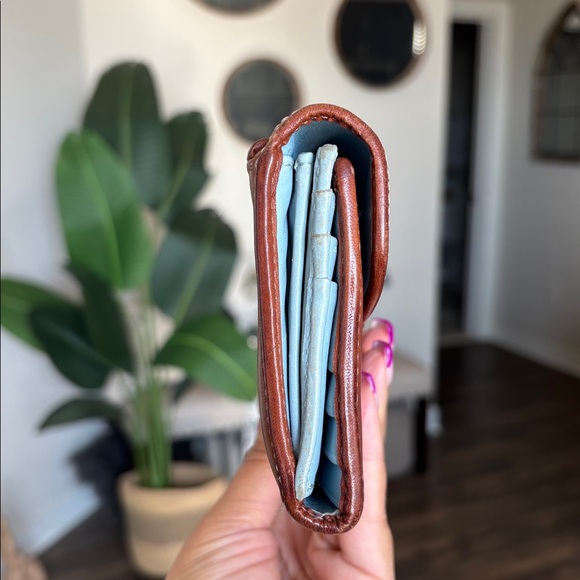 🫶🏽💳VTG COACH Legacy Turnlock Wallet💳🫶🏽 - Picture 9 of 16